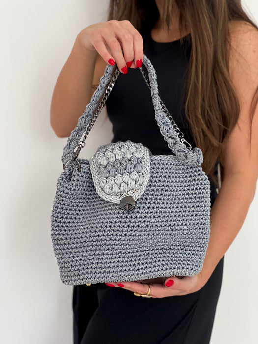 Handmade Grey Lidia Crochet Bag حقيبة ليديا الكروشيه اليدوية باللون الرمادي