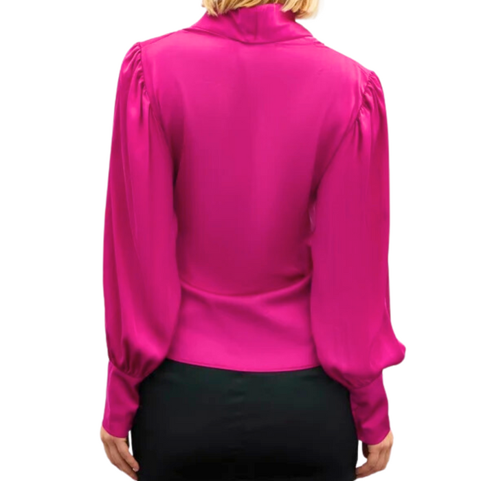 FUCHSIA Sateen Brooch Blouse  بلوزة ساتين بفوشيا مع بروش