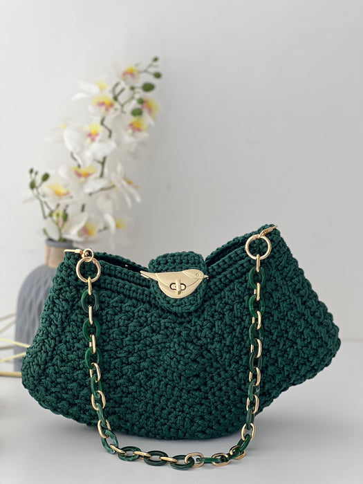 Handmade Emerald Crochet Bag حقيبة كروشيه زمردية يدوية الصنع