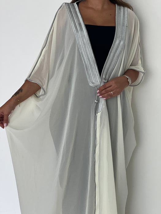 Crystal Flowy Sheer Abaya بشت نسائي شفاف